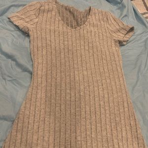 Gray dress, new with out tags, size small